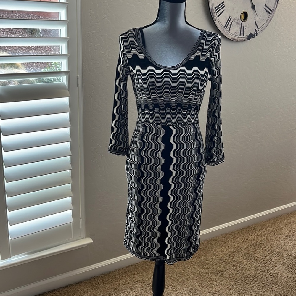 INC Black & White knit dress with black slip